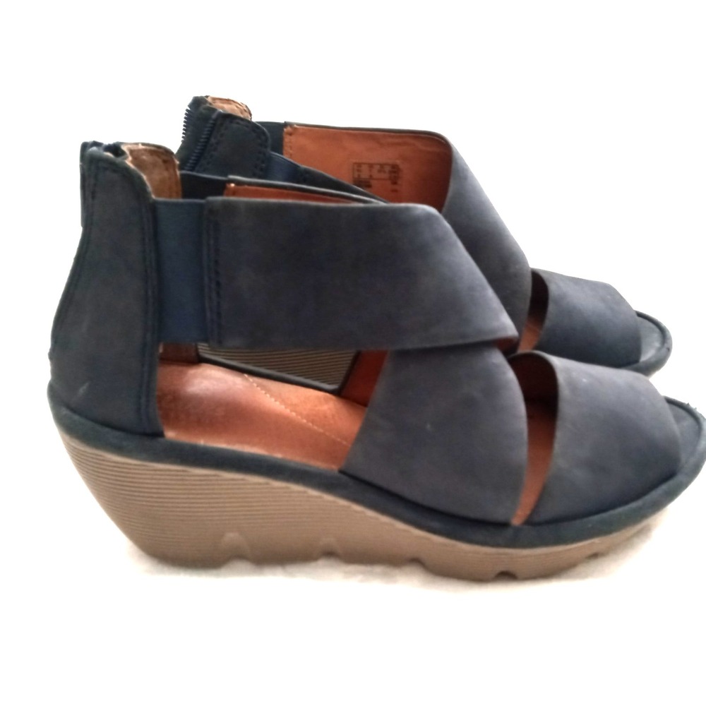 Clarks Jillian 7W Wedge Sandals Blue Suede Zip Back Women's  shoes